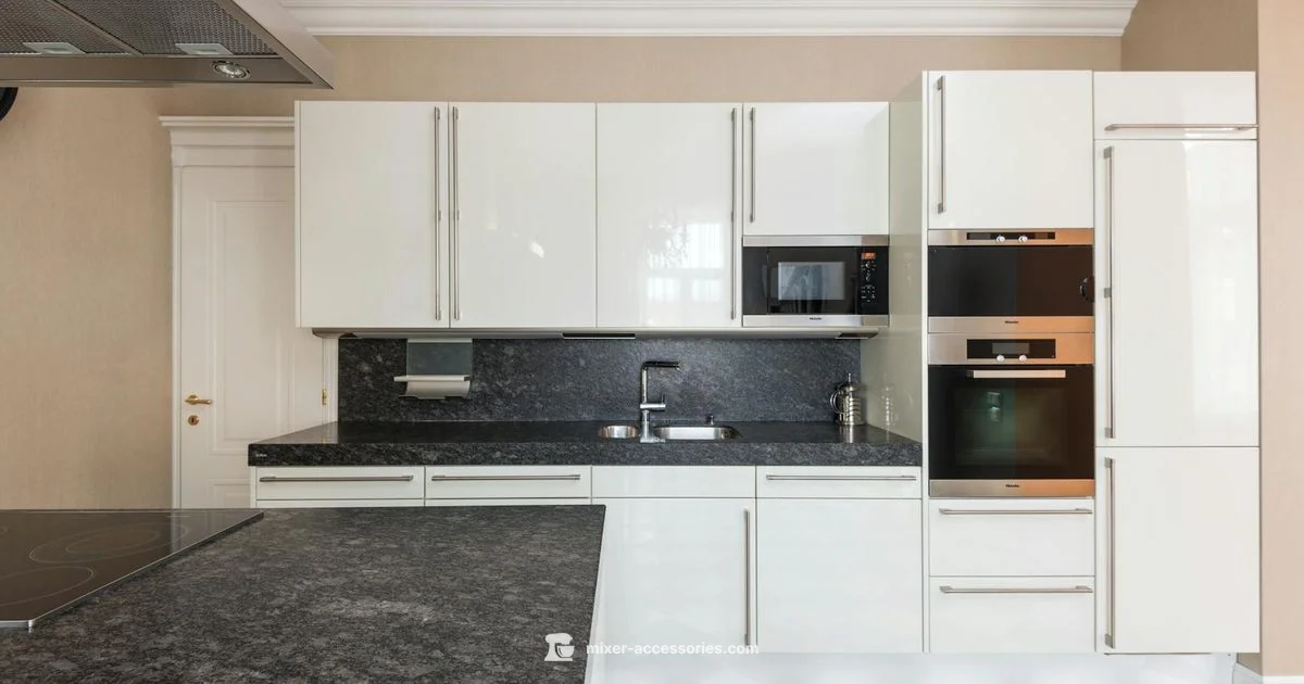 Hand Mixer vs Immersion Blender - Mixer Accessories