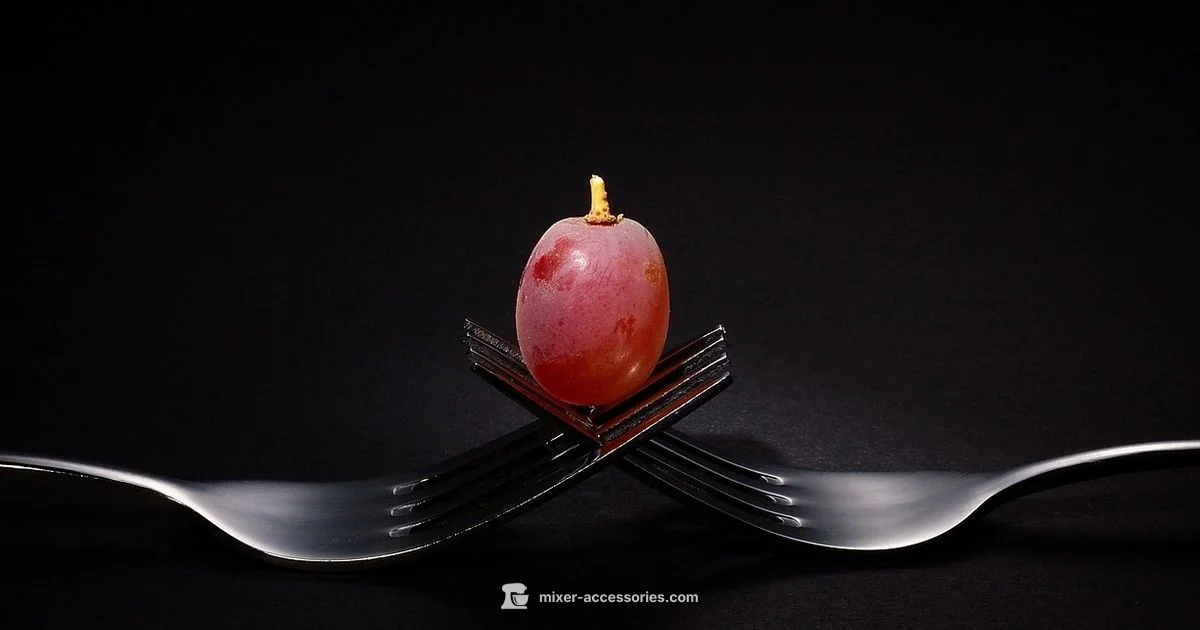 Blender vs Grinder - Mixer Accessories