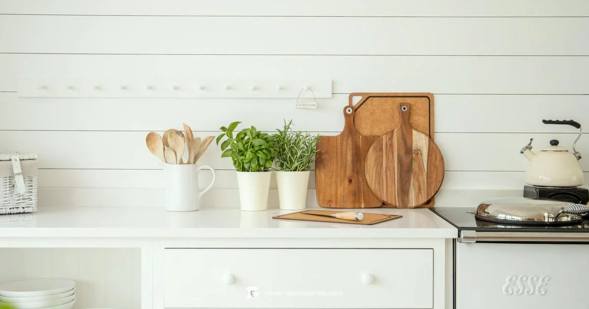 Bosch Universal Plus Guide - Mixer Accessories